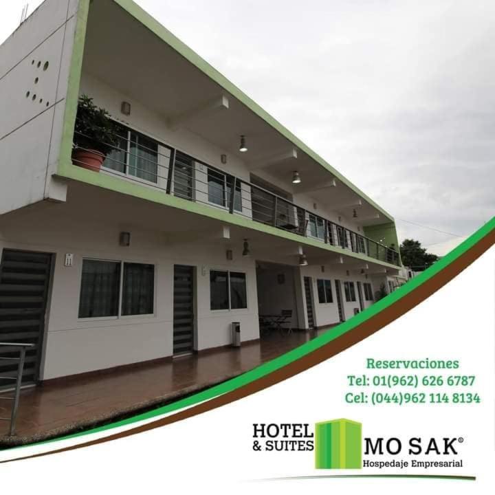 Hotel & Suites Mo Sak Tapachula Bagian luar foto